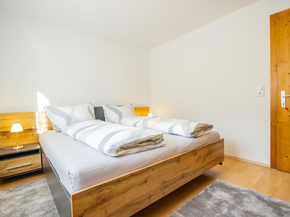 Apartment Christine By Interhome พรุตซ์ ภายนอก รูปภาพ